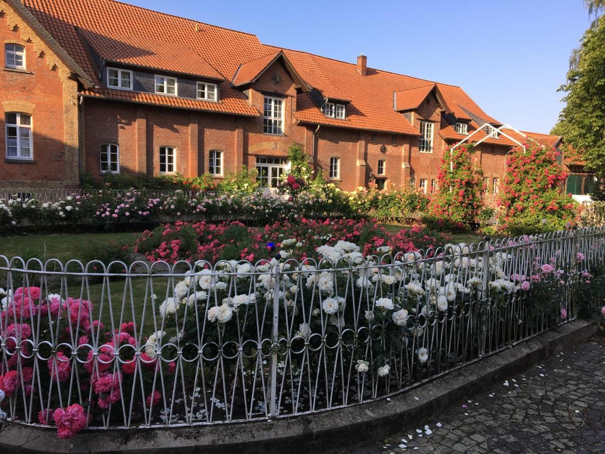 Gutshof Eucken Hotel Algermissen Exterior photo